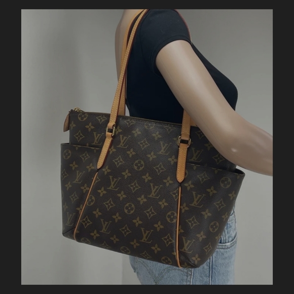 💕CLASSIC Tote Bag Discontinued LOUIS VUITTON Totally PM Monogram - Picture 16 of 16